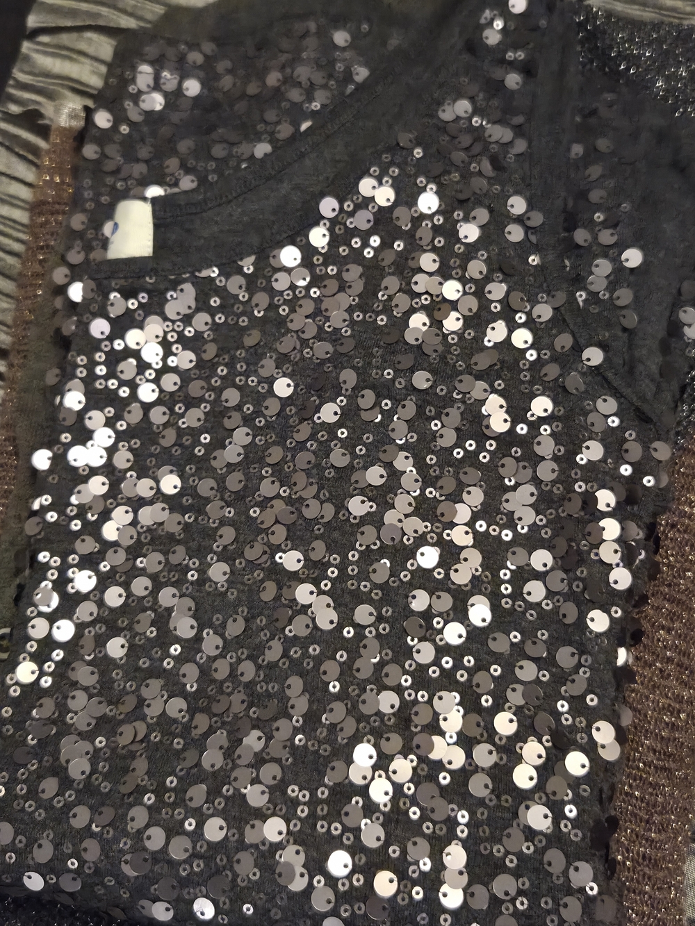 Old Navy Women's Charcoal Sequin Sleeveless Tank Top Sparkle Camisole.  Size L. - Picture 11 of 12